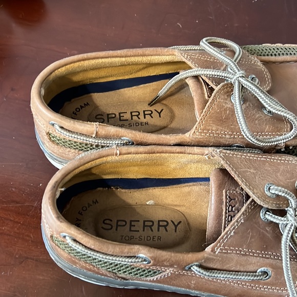 Sperry Boat Shoes - Picture 3 of 4